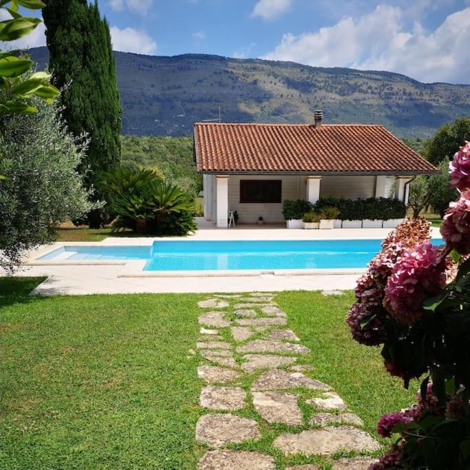 Villetta Blue Garden Sonnino Bagian luar foto